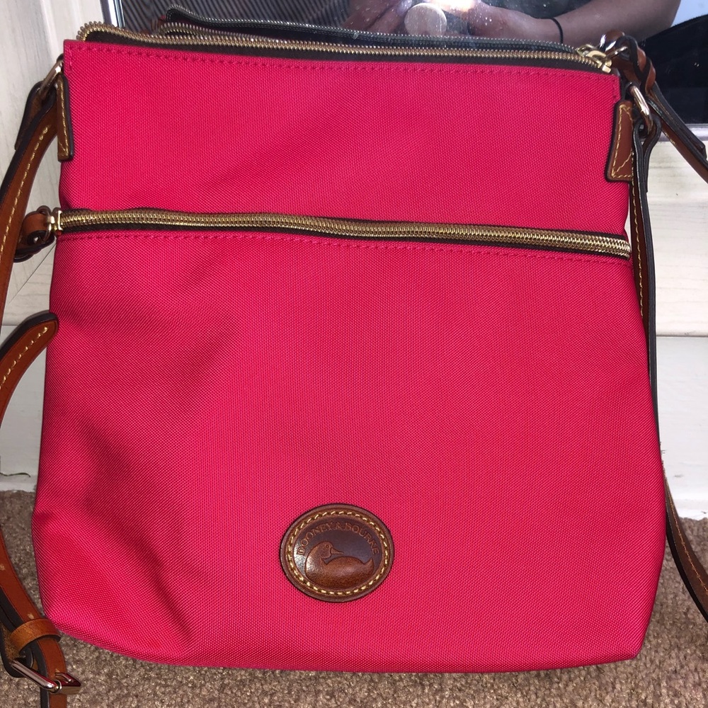 Brand new Dooney & Bourke Nylon crossbody purse!